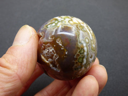 8 Adern Ocean Jaspis Orbicular rot grün Edelstein Kugel Rarität Natur Heilstein Deko Kristall Geschenk Er Sie Mann Frau Haus Energie Selten - Art of Nature Berlin