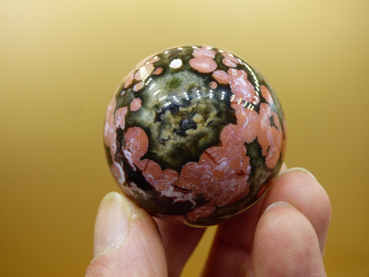 8 Adern Ocean Jaspis Orbicular rot grün Edelstein Kugel Rarität Natur Heilstein Deko Kristall Geschenk Er Sie Mann Frau Haus Energie Selten - Art of Nature Berlin