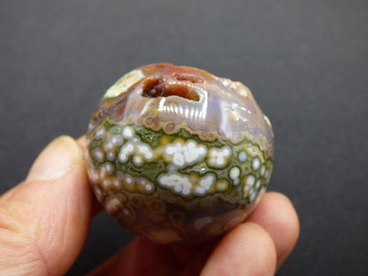 8 Adern Ocean Jaspis Orbicular rot grün Edelstein Kugel Rarität Natur Heilstein Deko Kristall Geschenk Er Sie Mann Frau Haus Energie Selten - Art of Nature Berlin