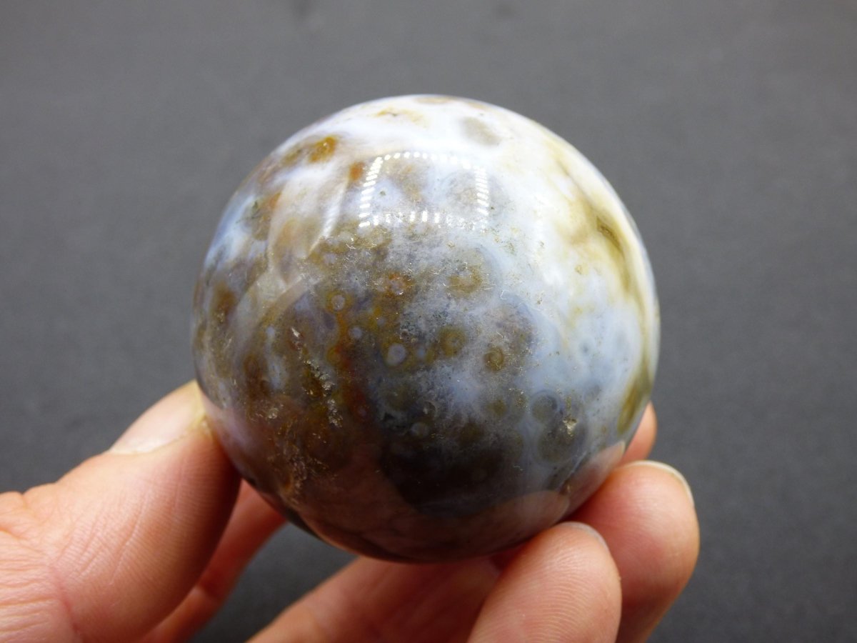 8 Adern Ocean Jaspis Orbicular weiß - Edelstein Kugel Rarität Natur Heilstein Deko Kristall Geschenk Er Sie Mann Frau Haus Energie Selten - Art of Nature Berlin