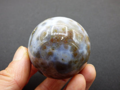 8 Adern Ocean Jaspis Orbicular weiß - Edelstein Kugel Rarität Natur Heilstein Deko Kristall Geschenk Er Sie Mann Frau Haus Energie Selten - Art of Nature Berlin