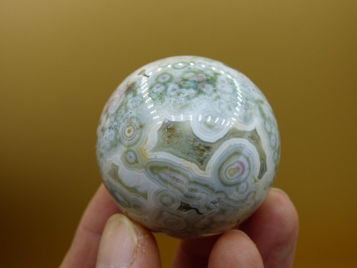 8 Adern Ocean Jaspis Orbicular weiß - Edelstein Kugel Rarität Natur Heilstein Deko Kristall Geschenk Er Sie Mann Frau Haus Energie Selten - Art of Nature Berlin