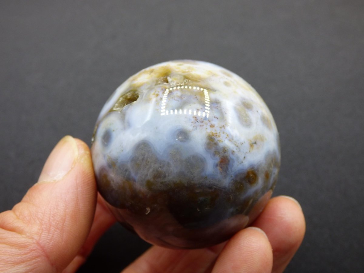 8 Adern Ocean Jaspis Orbicular weiß - Edelstein Kugel Rarität Natur Heilstein Deko Kristall Geschenk Er Sie Mann Frau Haus Energie Selten - Art of Nature Berlin