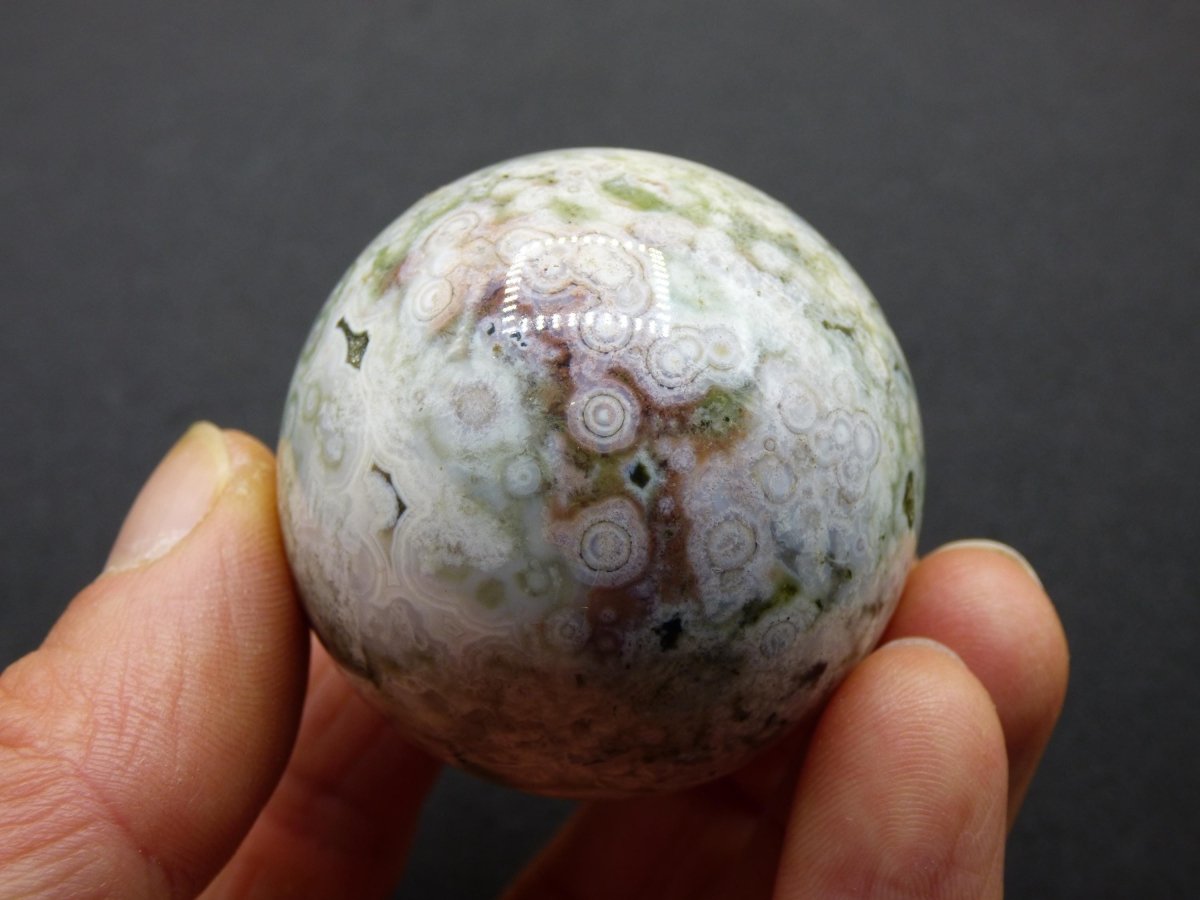 8 Adern Ocean Jaspis Orbicular weiß - Edelstein Kugel Rarität Natur Heilstein Deko Kristall Geschenk Er Sie Mann Frau Haus Energie Selten - Art of Nature Berlin