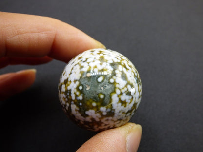 8 Adern Ocean Jaspis Orbicular weiß grün Edelstein Kugel Natur Heilstein Deko Kristall Geschenk Er Sie Mann Frau Haus Wohnung Energie Selten - Art of Nature Berlin