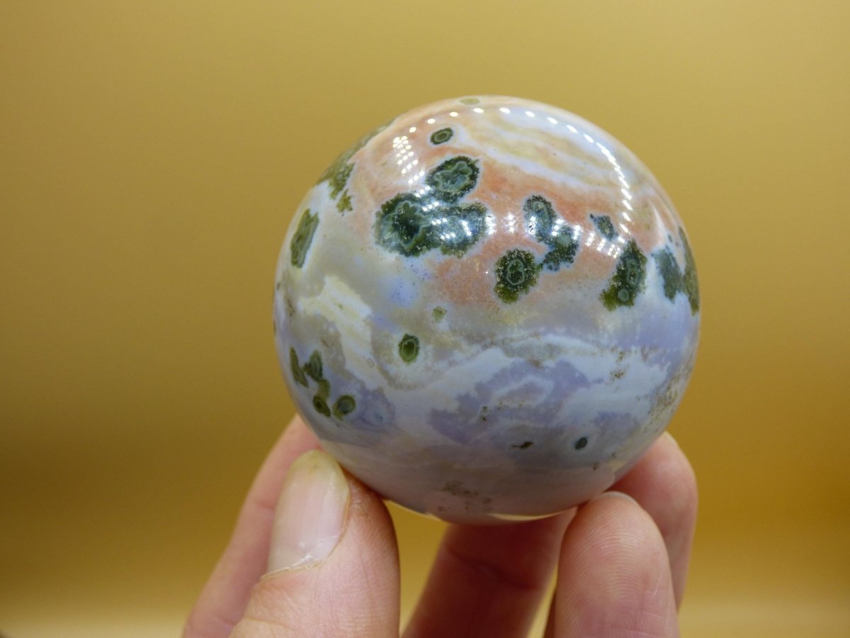 8 Adern Ocean Jaspis Orbicular weiß grün - Edelstein Kugel Rarität Natur Heilstein Deko Kristall Geschenk Er Sie Mann Frau Energie Selten - Art of Nature Berlin