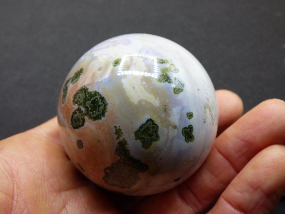 8 Adern Ocean Jaspis Orbicular weiß grün - Edelstein Kugel Rarität Natur Heilstein Deko Kristall Geschenk Er Sie Mann Frau Energie Selten - Art of Nature Berlin