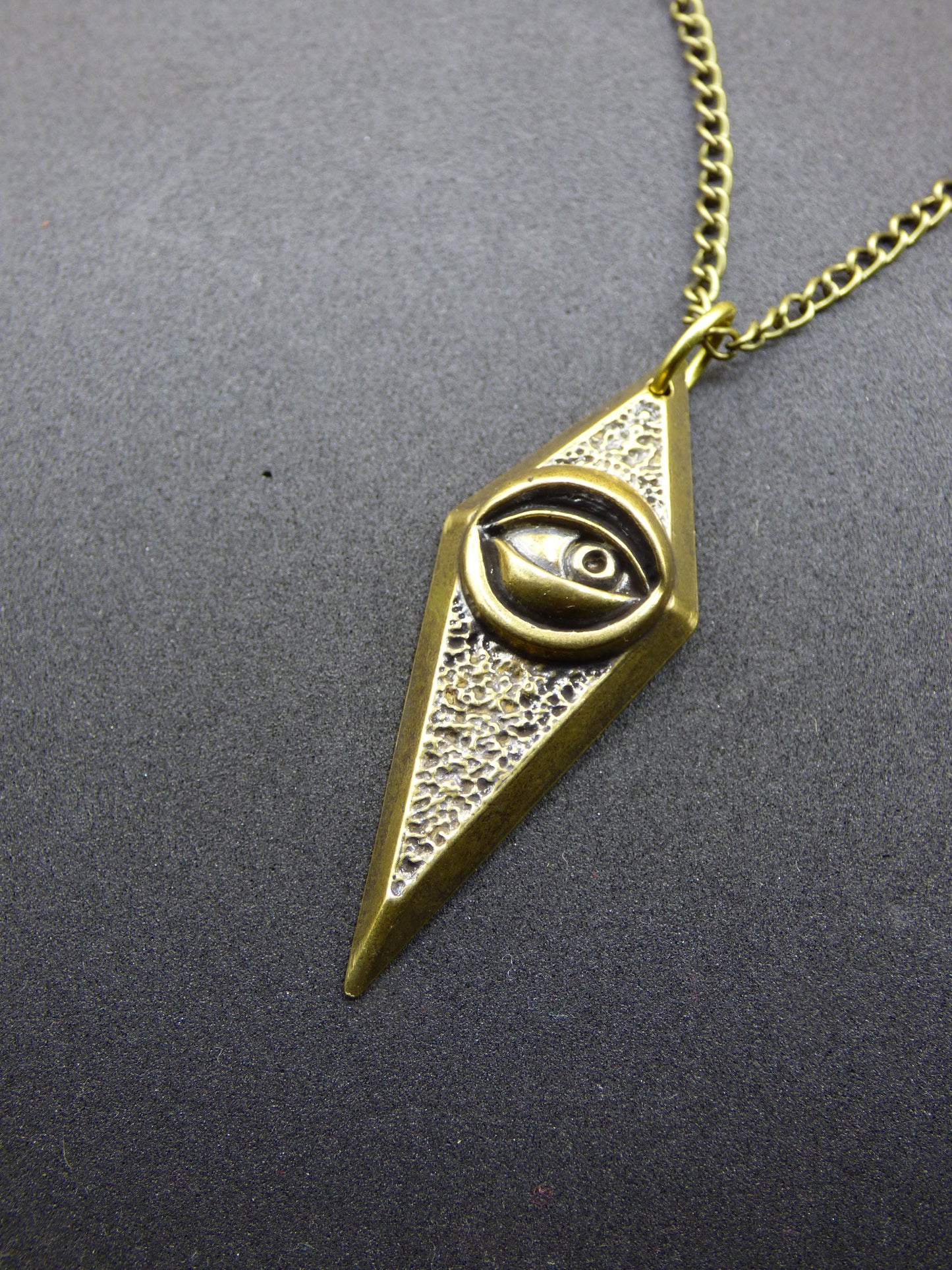 Eye of Horus ~ Illuminati ~ Necklace Antique Bronze ~HIPPIE ~GOA ~Boho ~Tibet ~Ethno ~Nature ~Vintage ~Pyramid ~Egypt ~All Seeing