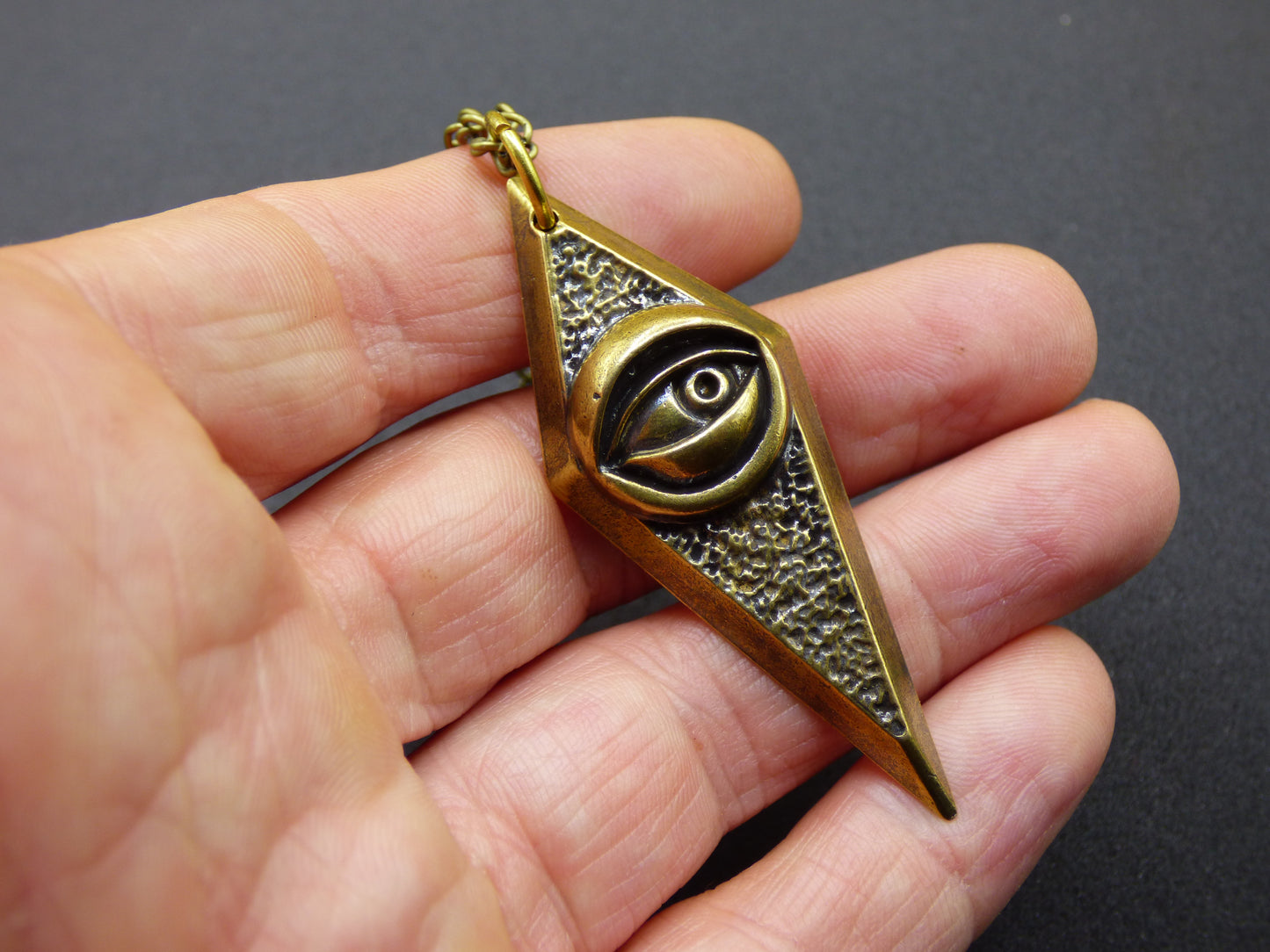 Eye of Horus ~ Illuminati ~ Necklace Antique Bronze ~HIPPIE ~GOA ~Boho ~Tibet ~Ethno ~Nature ~Vintage ~Pyramid ~Egypt ~All Seeing