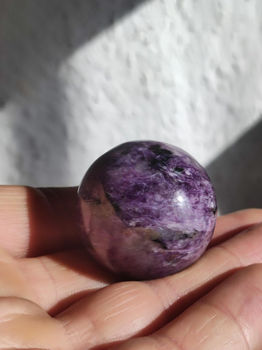 AAA Charoit *Rarität* Sphere Kugel ~ Edelstein Deko Sphere Crystal Meditation ~Energy ~Heilstein ~Therapie - Art of Nature Berlin