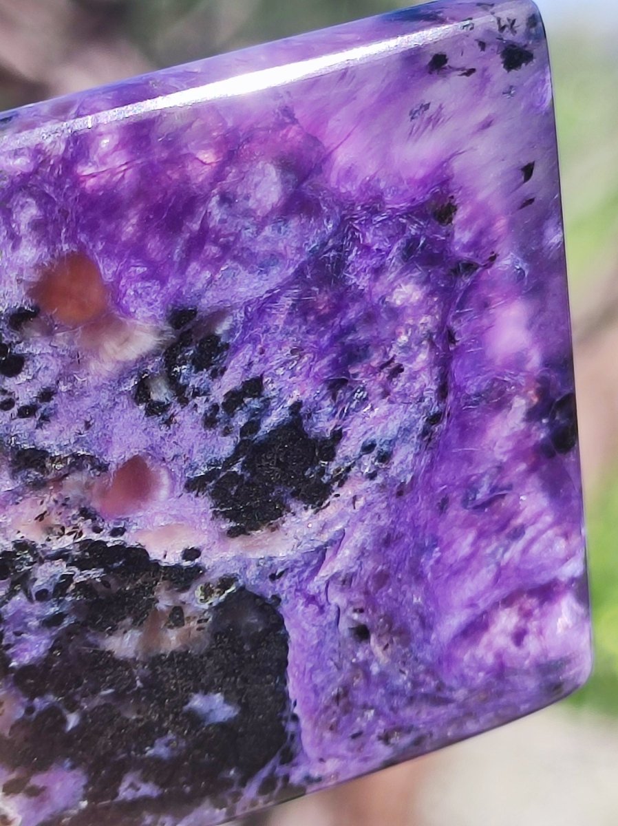 AAA Charoit XL 100% Natürlich Cabochon Sammler Mineral hochwertig Heilstein Auflegestein Rarität Unikat Therapie Energie Makramee einfassen - Art of Nature Berlin