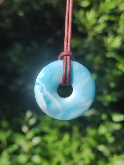 AAA Larimar Atlantis Stone Donut Edelstein Kette blau Natur HIPPIE Boho Heilstein Kristalle Schmuck Anhänger Mann Frau Kind Geschenk Er Sie - Art of Nature Berlin