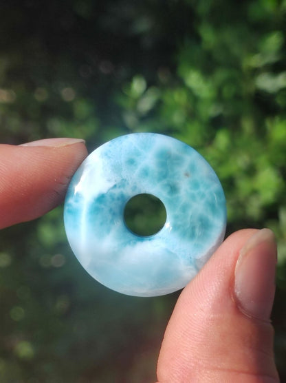 AAA Larimar Atlantis Stone Donut Edelstein Kette blau Natur HIPPIE Boho Heilstein Kristalle Schmuck Anhänger Mann Frau Kind Geschenk Er Sie - Art of Nature Berlin