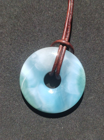 AAA Larimar Atlantis Stone Donut Edelstein Kette rot Natur HIPPIE Boho Heilstein Kristalle Schmuck Anhänger Mann Frau Kind Geschenk Er Sie - Art of Nature Berlin