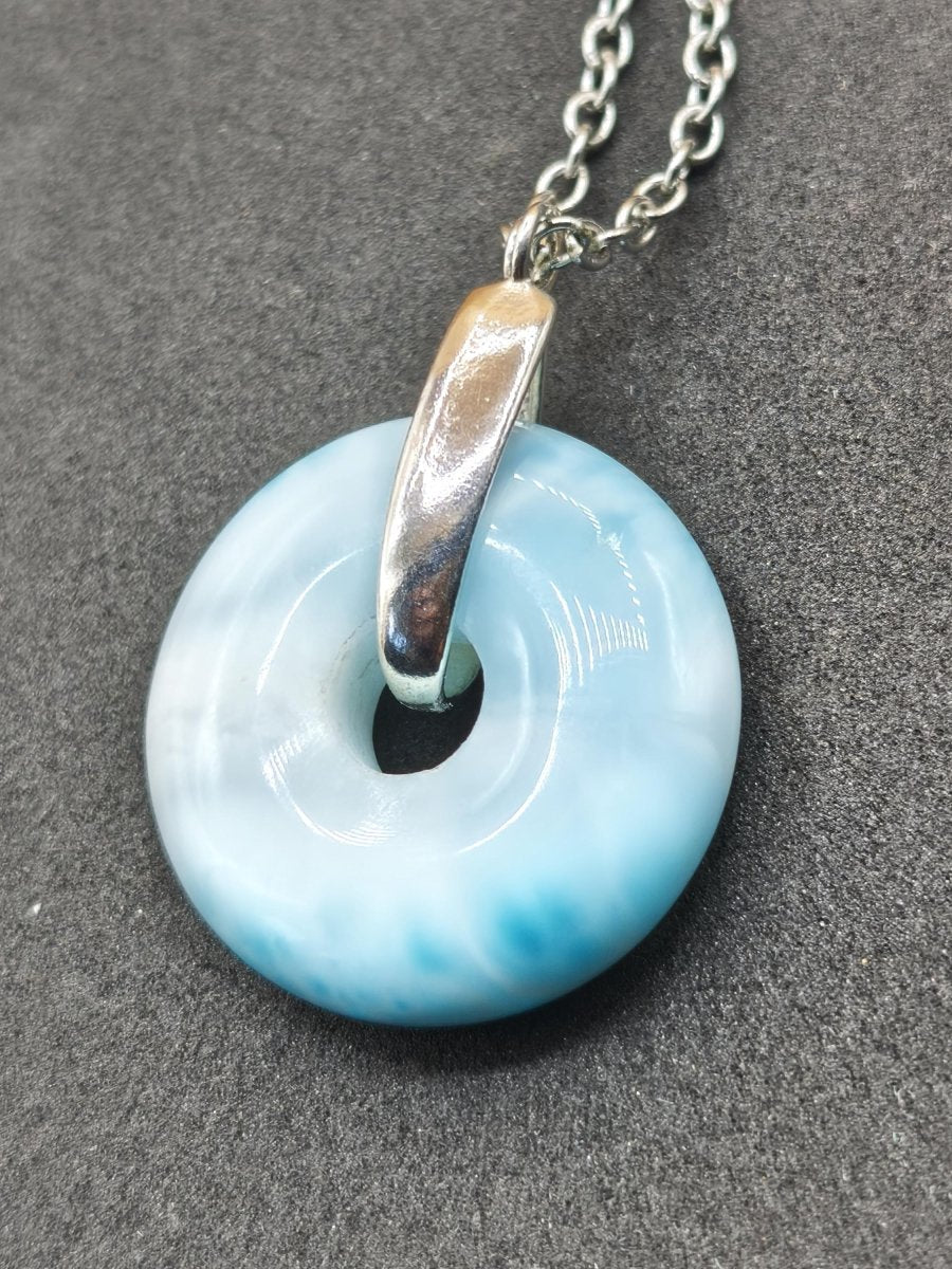 AAA Larimar Edelstein Kette 925 Silber Donut blau Heilstein Rarität Natur Geschenk Mann Frau Er Sie Energie Kraft Glück Meer Himmel Mineral - Art of Nature Berlin