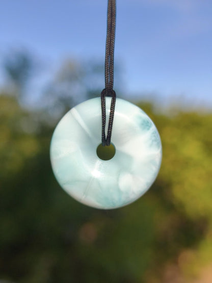 AAA Larimar Schutz Donut Edelstein Kette blau Heilstein Rarität Natur Frau Geschenk Mann Frau Er Sie Energie Kraft Glück - Art of Nature Berlin