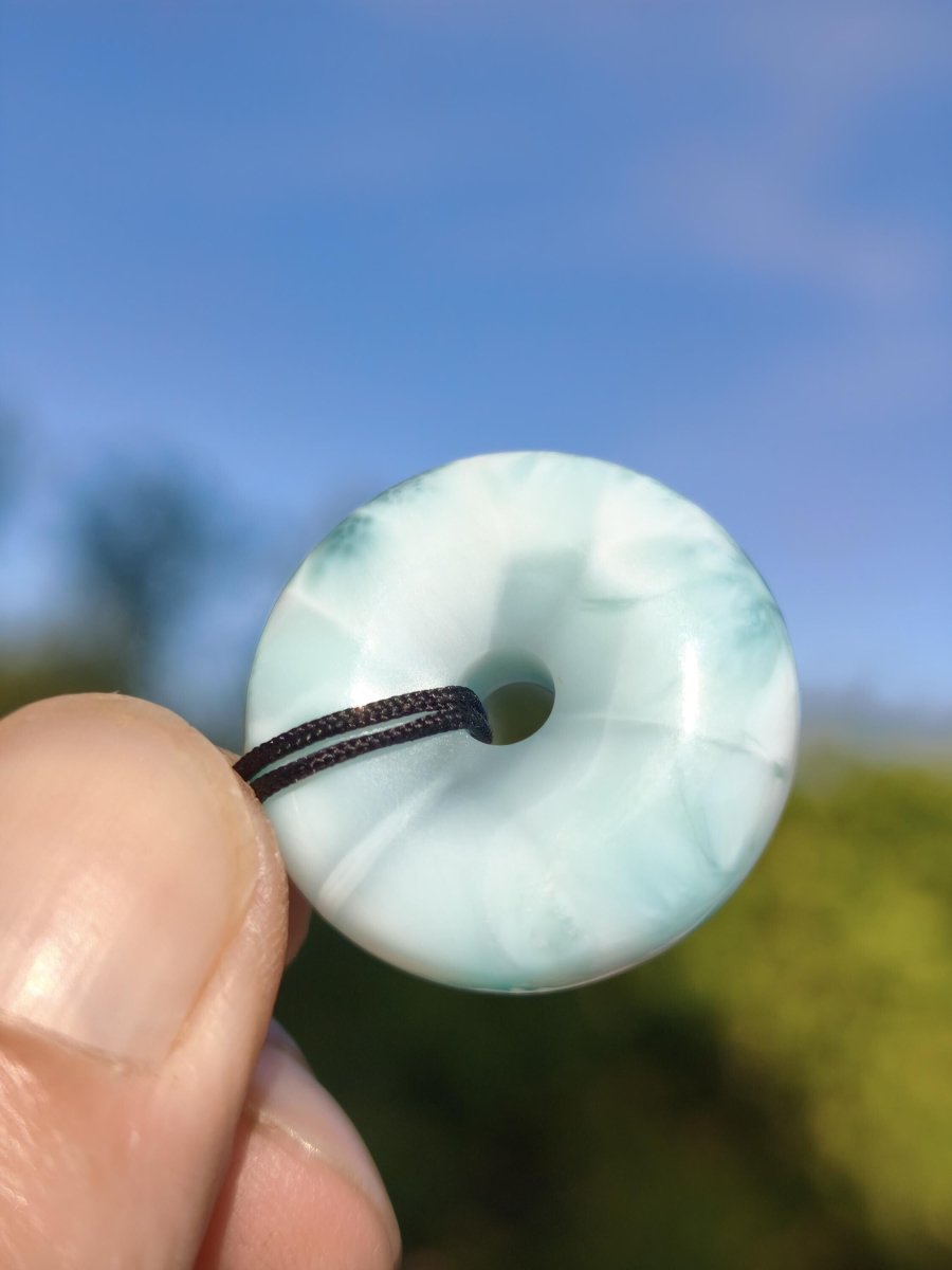 AAA Larimar Schutz Donut Edelstein Kette blau Heilstein Rarität Natur Frau Geschenk Mann Frau Er Sie Energie Kraft Glück - Art of Nature Berlin