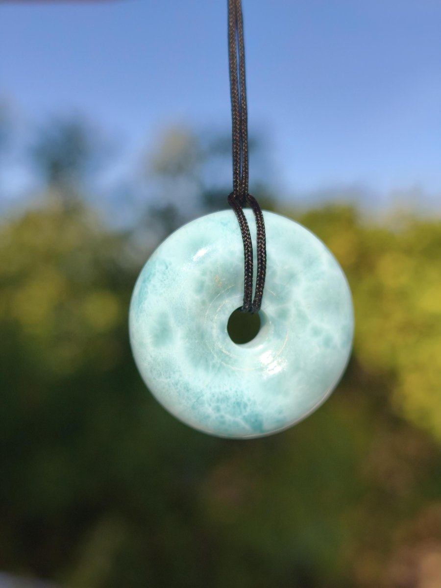 AAA Larimar Schutz Donut Edelstein Kette blau Heilstein Rarität Natur Frau Geschenk Mann Frau Er Sie Energie Kraft Glück - Art of Nature Berlin