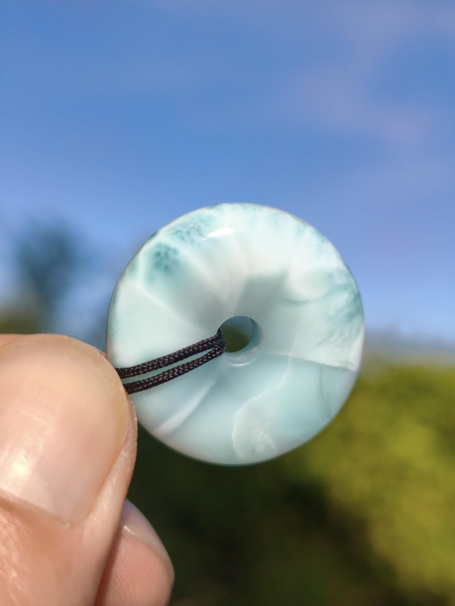 AAA Larimar Schutz Donut Edelstein Kette blau Heilstein Rarität Natur Frau Geschenk Mann Frau Er Sie Energie Kraft Glück - Art of Nature Berlin