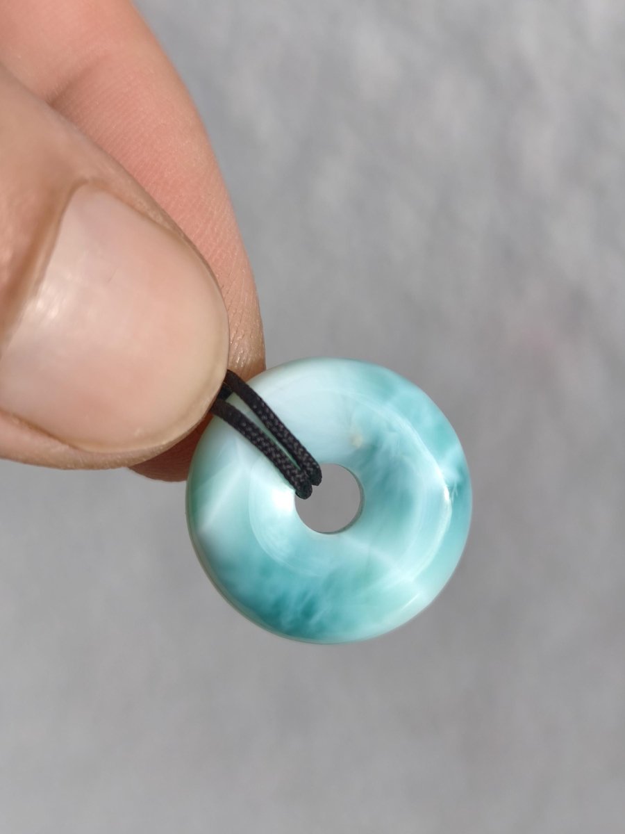 AAA Larimar Schutz Donut Edelstein Kette blau Heilstein Rarität Natur Frau Geschenk Mann Frau Er Sie Energie Kraft Glück - Art of Nature Berlin