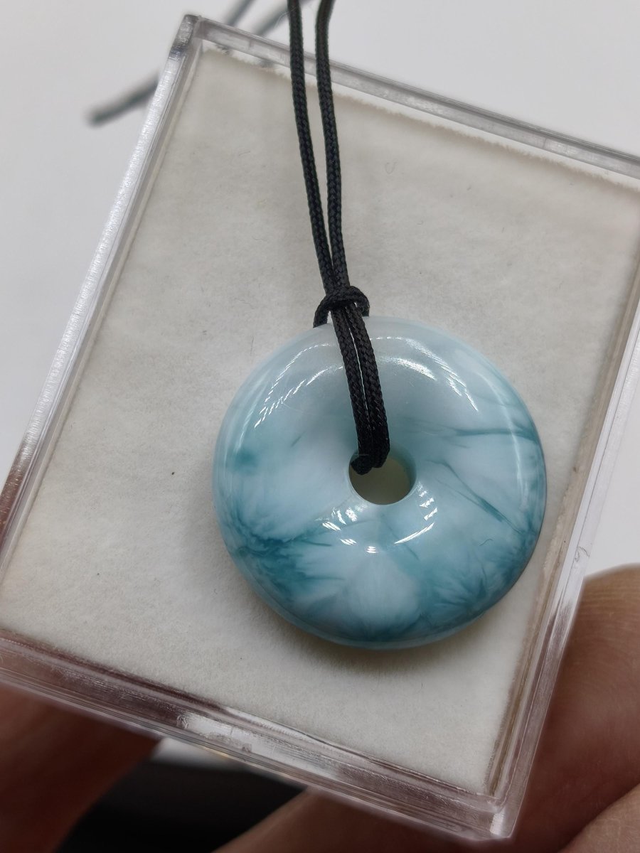 AAA Larimar Schutz Donut Edelstein Kette blau Heilstein Rarität Natur Frau Geschenk Mann Frau Er Sie Energie Kraft Glück - Art of Nature Berlin