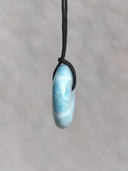 AAA Larimar Schutz Donut Edelstein Kette blau Heilstein Rarität Natur Frau Geschenk Mann Frau Er Sie Energie Kraft Glück - Art of Nature Berlin
