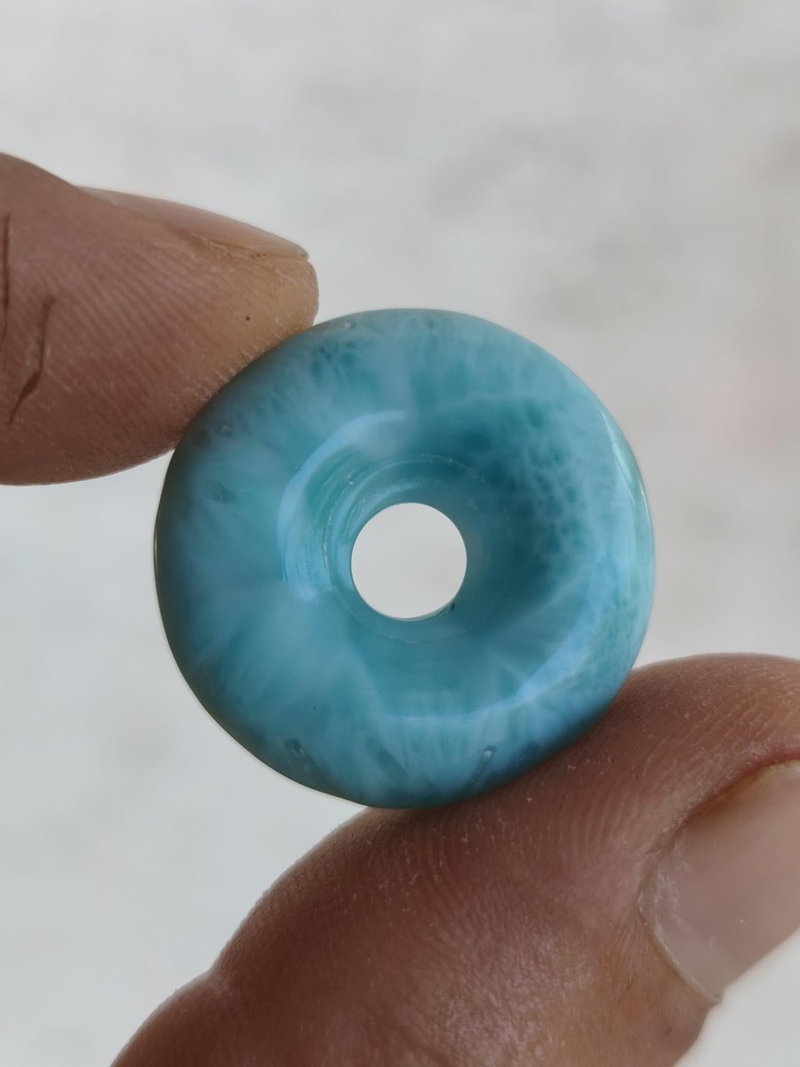 AAA Larimar Schutz Donut Edelstein Kette blau Heilstein Rarität Natur Frau Geschenk Mann Frau Er Sie Energie Kraft Glück - Art of Nature Berlin