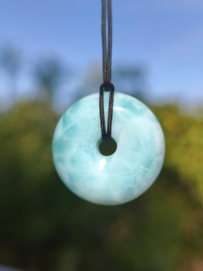 AAA Larimar Schutz Donut Edelstein Kette blau Heilstein Rarität Natur Frau Geschenk Mann Frau Er Sie Energie Kraft Glück - Art of Nature Berlin