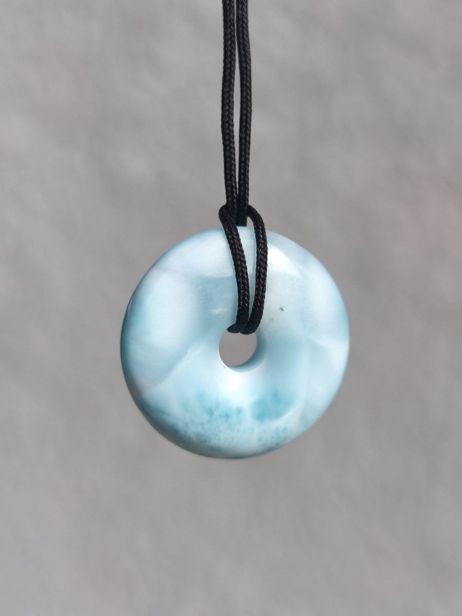 AAA Larimar Schutz Donut Edelstein Kette blau Heilstein Rarität Natur Frau Geschenk Mann Frau Er Sie Energie Kraft Glück - Art of Nature Berlin