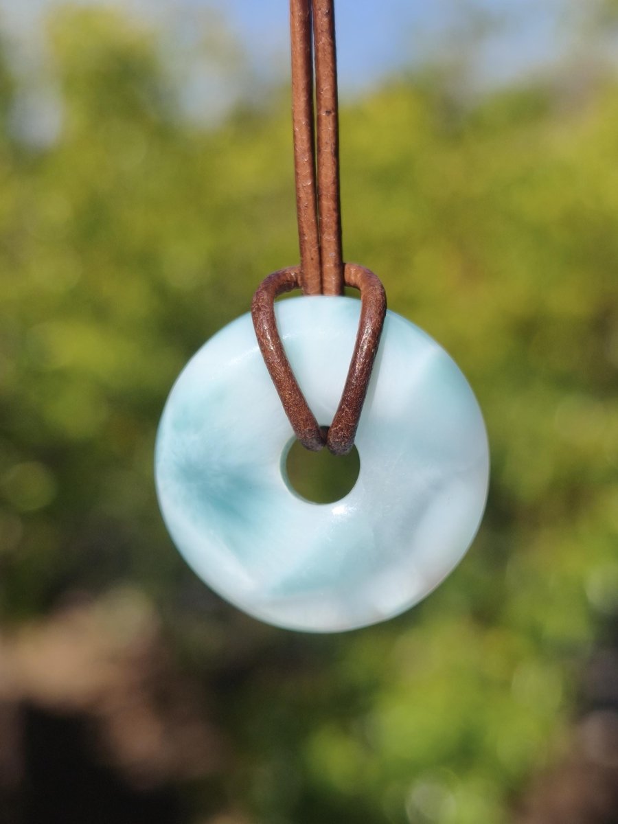 AAA Larimar Schutz Donut Edelstein Kette blau Heilstein Rarität Natur Frau Geschenk Mann Frau Er Sie Energie Kraft Glück - Art of Nature Berlin