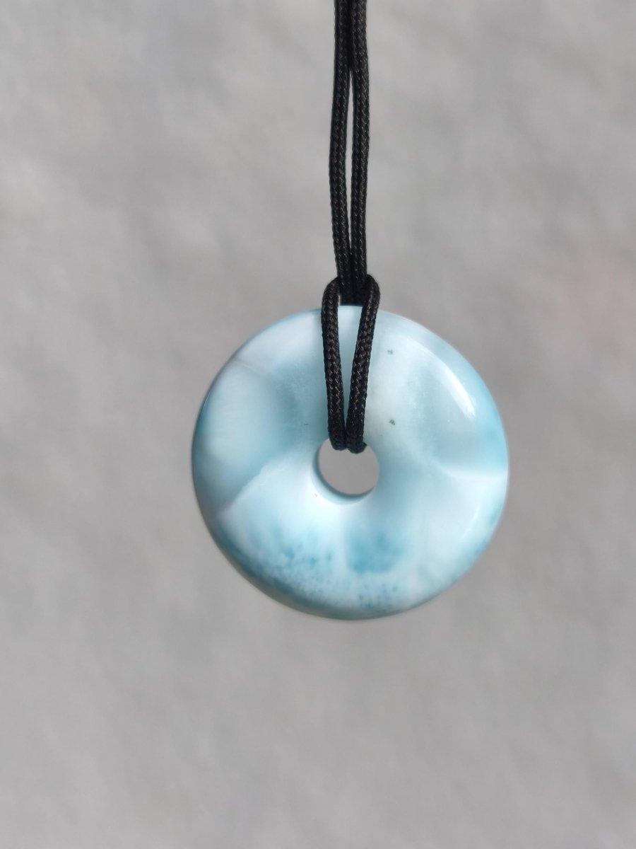 AAA Larimar Schutz Donut Edelstein Kette blau Heilstein Rarität Natur Frau Geschenk Mann Frau Er Sie Energie Kraft Glück - Art of Nature Berlin