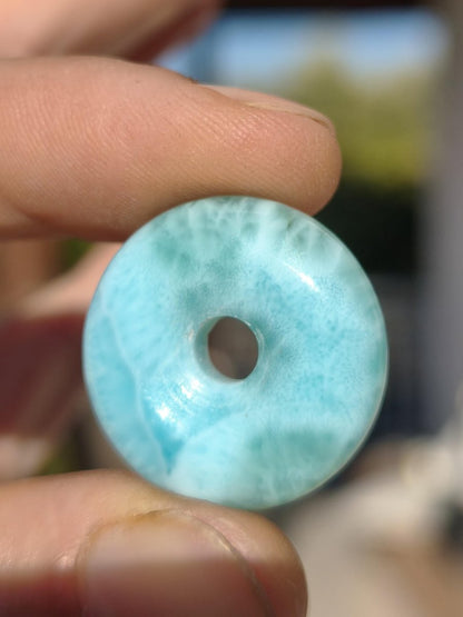 AAA Larimar Schutz Donut Edelstein Kette blau Heilstein Rarität Natur Frau Geschenk Mann Frau Er Sie Energie Kraft Glück - Art of Nature Berlin