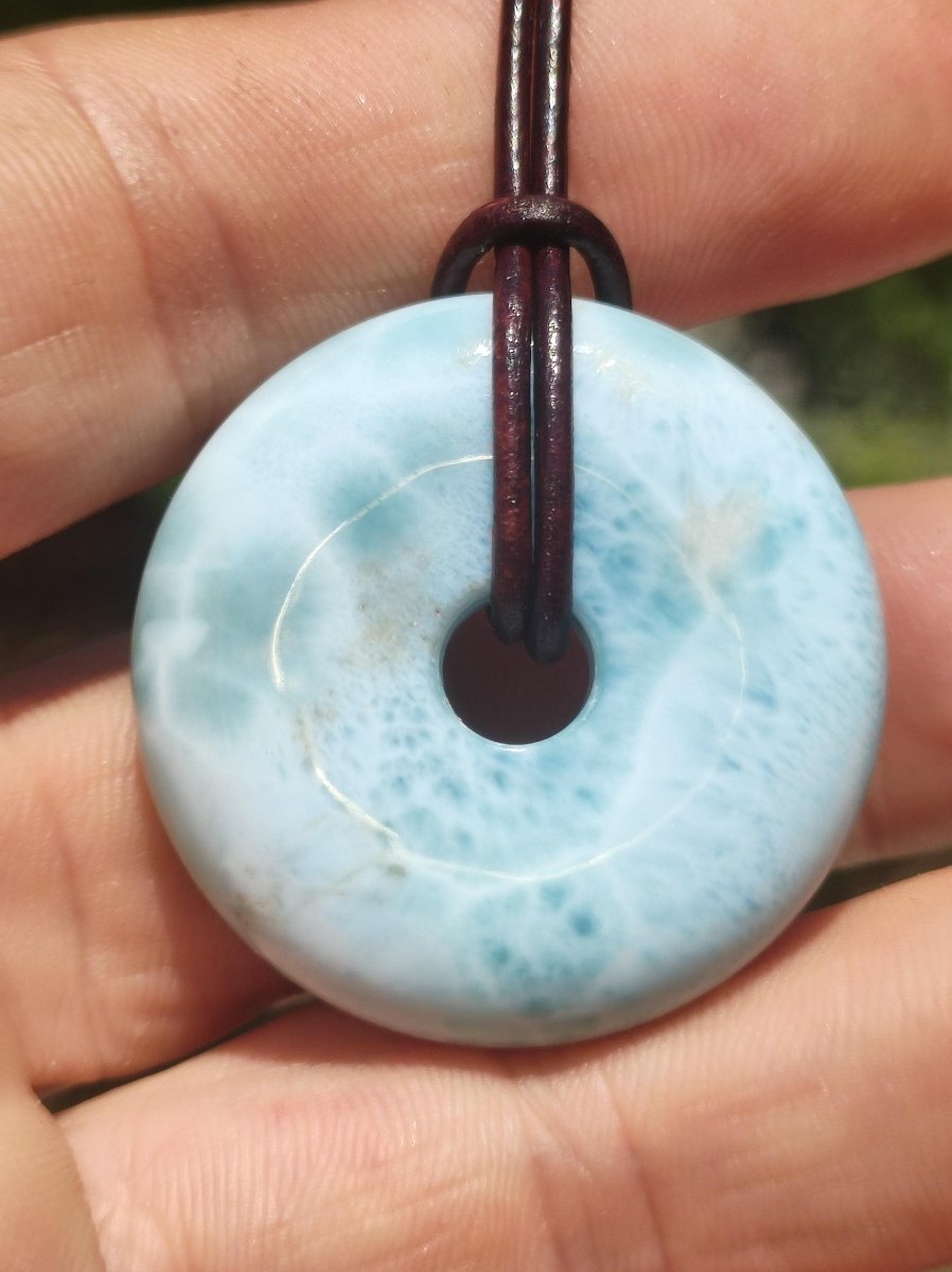 AAA Larimar Schutz Donut Edelstein Kette blau Heilstein Rarität Natur Frau Geschenk Mann Frau Er Sie Energie Kraft Glück - Art of Nature Berlin