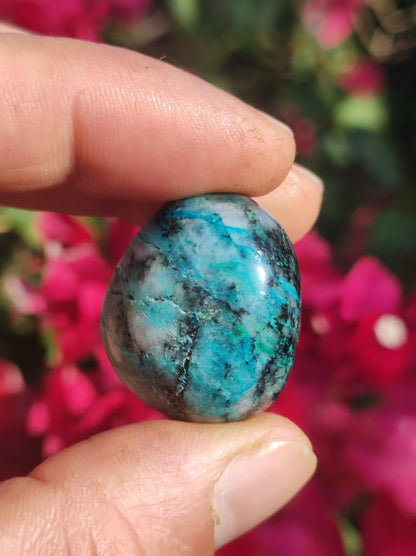 AAA Quantum Quattro Chrysocoll Shattuckit Quarz Azurit blau Natur Heilstein Meditation Ritual Indianer Schamanen Edelstein Mineral Sammler - Art of Nature Berlin