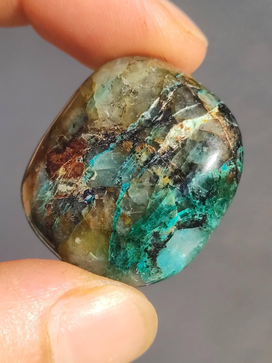 AAA Quantum Quattro Chrysocoll Shattuckit Quarz Azurit blau Natur Heilstein Meditation Ritual Indianer Schamanen Edelstein Mineral Sammler - Art of Nature Berlin