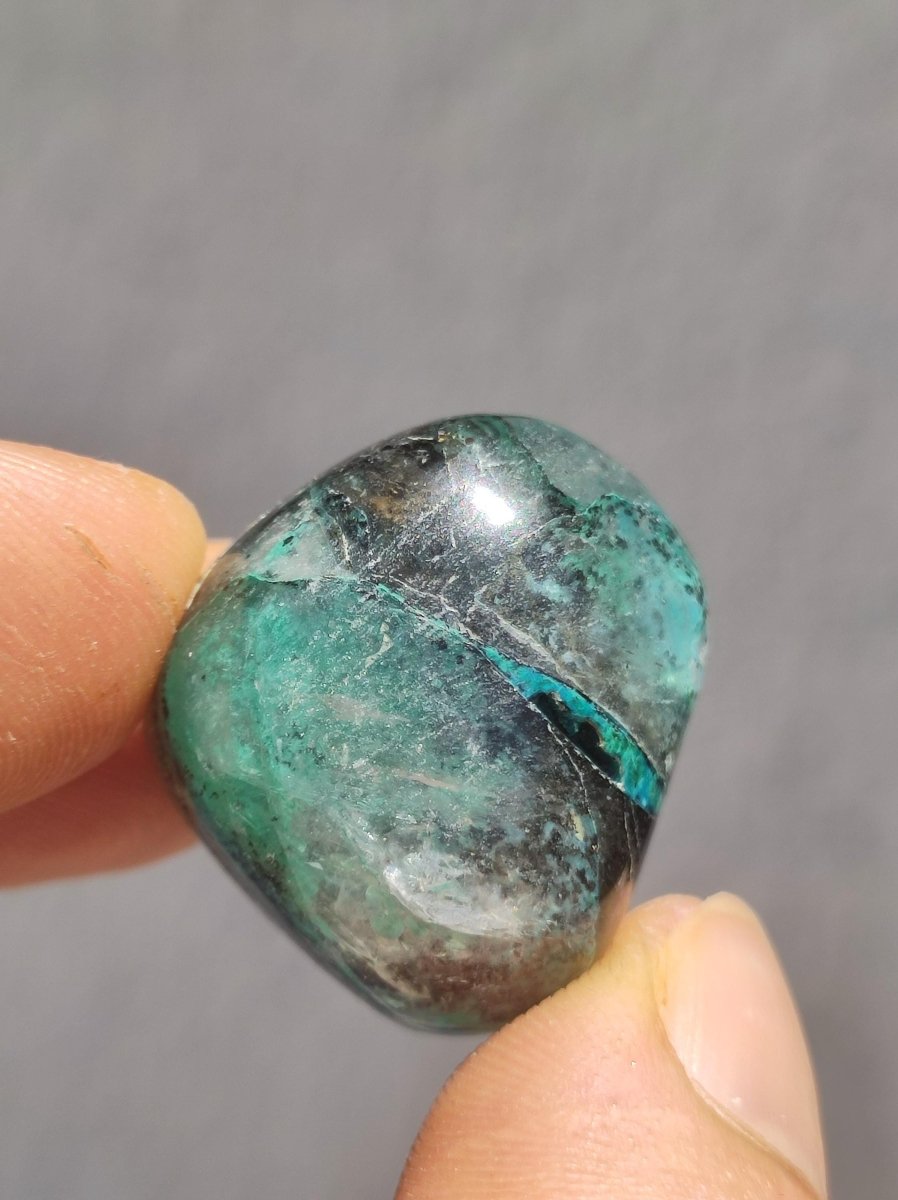 AAA Quantum Quattro Chrysocoll Shattuckit Quarz Azurit blau Natur Heilstein Meditation Ritual Indianer Schamanen Edelstein Mineral Sammler - Art of Nature Berlin