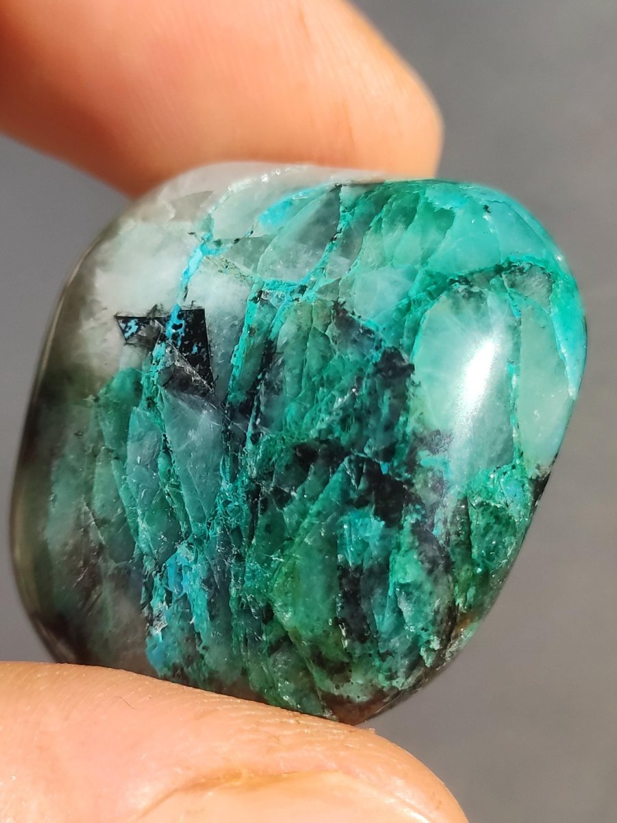 AAA Quantum Quattro Chrysocoll Shattuckit Quarz Azurit blau Natur Heilstein Meditation Ritual Indianer Schamanen Edelstein Mineral Sammler - Art of Nature Berlin