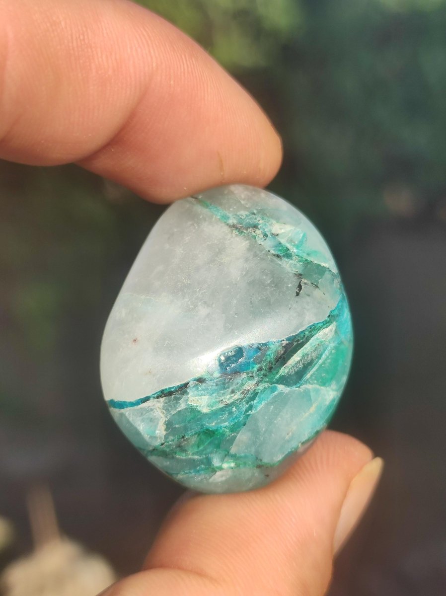 AAA Quantum Quattro Chrysocoll Shattuckit Quarz Azurit blau Natur Heilstein Meditation Ritual Indianer Schamanen Edelstein Mineral Sammler - Art of Nature Berlin