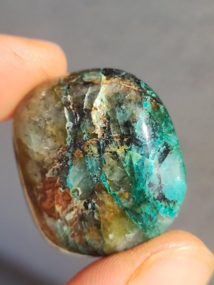 AAA Quantum Quattro Chrysocoll Shattuckit Quarz Azurit blau Natur Heilstein Meditation Ritual Indianer Schamanen Edelstein Mineral Sammler - Art of Nature Berlin