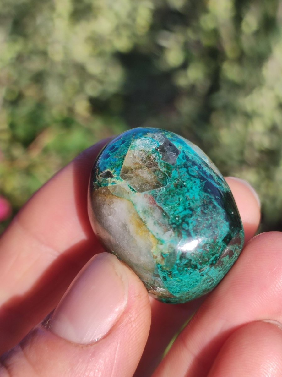 AAA Quantum Quattro Chrysocoll Shattuckit Quarz Azurit blau Natur Heilstein Meditation Ritual Indianer Schamanen Edelstein Mineral Sammler - Art of Nature Berlin