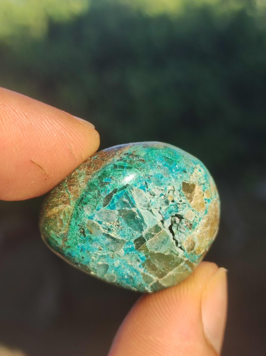 AAA Quantum Quattro Chrysocoll Shattuckit Quarz Azurit blau Natur Heilstein Meditation Ritual Indianer Schamanen Edelstein Mineral Sammler - Art of Nature Berlin