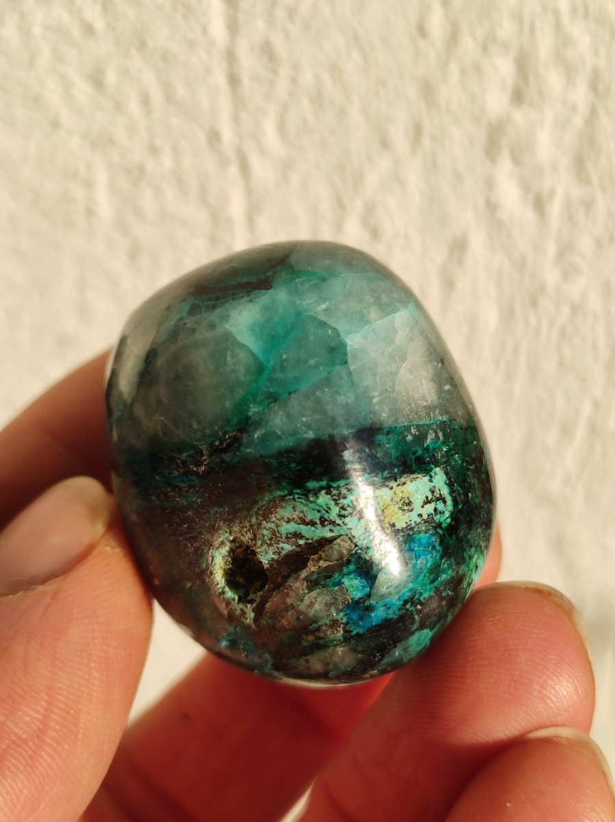 AAA Quantum Quattro Chrysocoll Shattuckit Quarz Azurit blau Natur Heilstein Meditation Ritual Indianer Schamanen Edelstein Mineral Sammler - Art of Nature Berlin