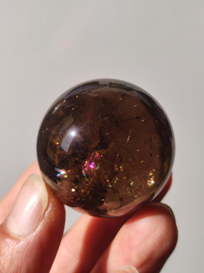 AAA Rutilquarz ~ Magische Edelstein Kugel Deko Sphere Klar Meditation Natur Heilstein Wohnen Sammler Rarität Hochwertig Art of Nature - Art of Nature Berlin