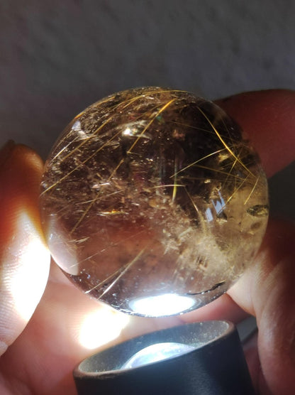 AAA Rutilquarz ~ Magische Edelstein Kugel Deko Sphere Klar Meditation Natur Heilstein Wohnen Sammler Rarität Hochwertig Art of Nature - Art of Nature Berlin