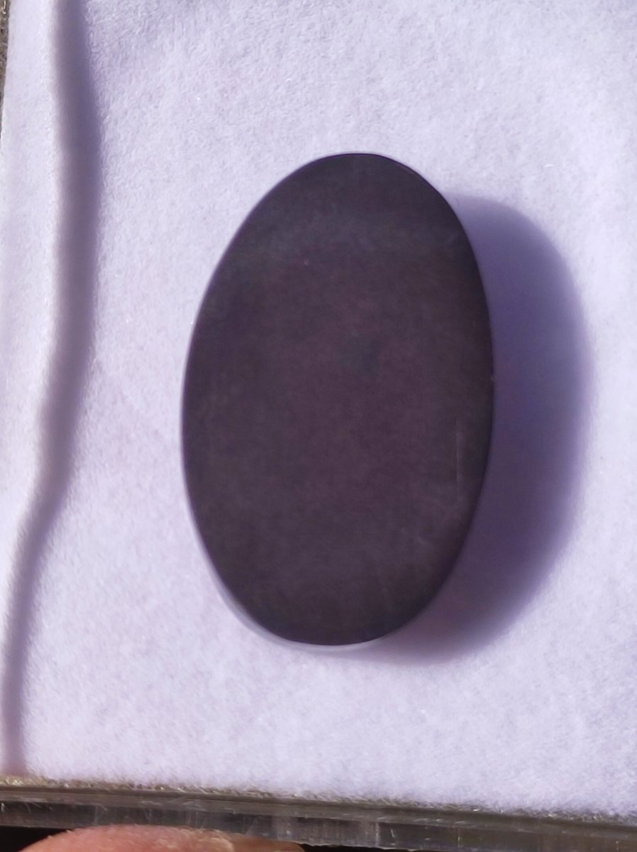 AAA Sugilith 100% Natürlicher GEL Sugilite Cabochon Sammler Mineral hochwertig edel Geldanlage Investition Heilstein Rarität Unikat - Art of Nature Berlin