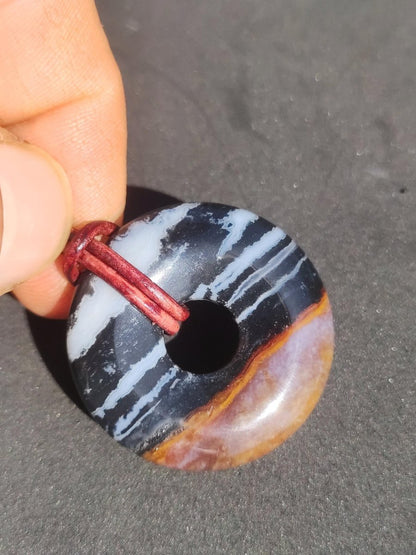 Achat black schwarz 30mm - Edelstein Donut Kette Mann Frau Vater Mutter Tochter Freund Heilstein Glück Schmuck Hippie Natur Rarität Geschenk - Art of Nature Berlin