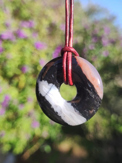 Achat black schwarz 30mm - Edelstein Donut Kette Mann Frau Vater Mutter Tochter Freund Heilstein Glück Schmuck Hippie Natur Rarität Geschenk - Art of Nature Berlin