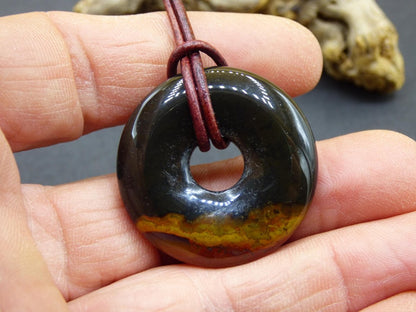 Achat black schwarz 30mm - Edelstein Donut Kette Mann Frau Vater Mutter Tochter Freund Heilstein Glück Schmuck Hippie Natur Rarität Geschenk - Art of Nature Berlin