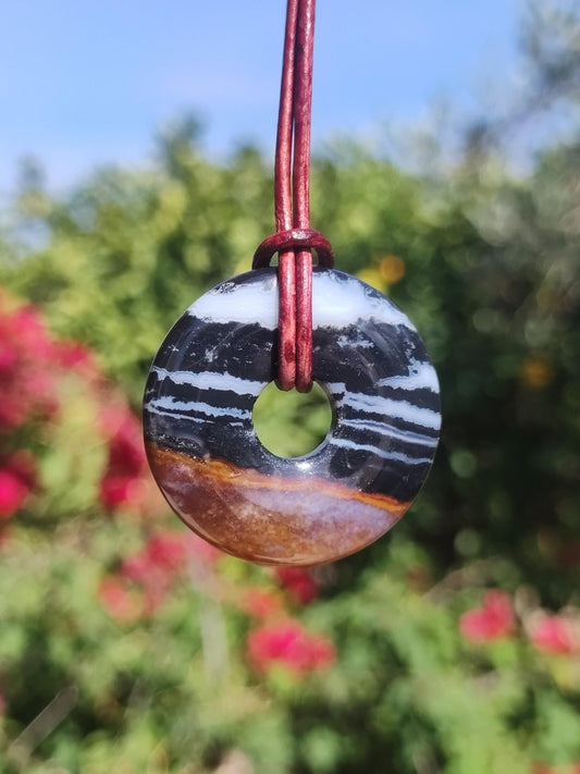 Achat black schwarz 30mm - Edelstein Donut Kette Mann Frau Vater Mutter Tochter Freund Heilstein Glück Schmuck Hippie Natur Rarität Geschenk - Art of Nature Berlin