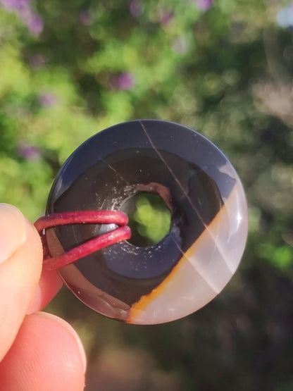 Achat black schwarz 30mm - Edelstein Donut Kette Mann Frau Vater Mutter Tochter Freund Heilstein Glück Schmuck Hippie Natur Rarität Geschenk - Art of Nature Berlin